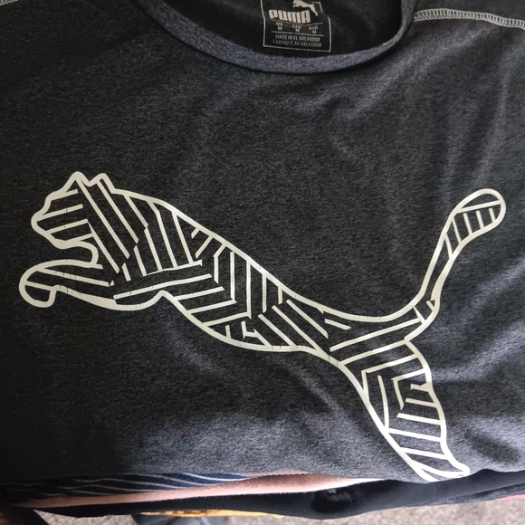 Puma Black Sleeveless Athletic Tank with White Logo - Picture 10 of 11